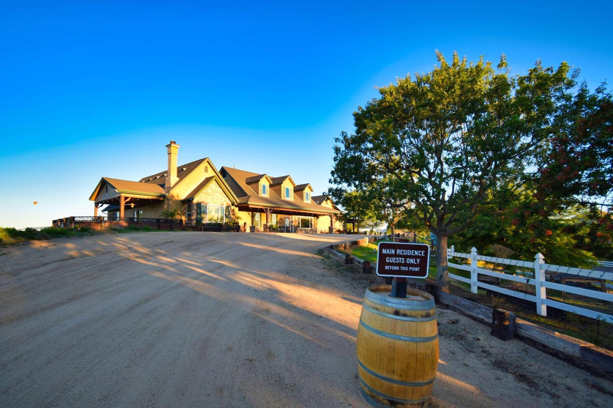 Peppertree Lane Ranch -- Seven-Acre Ranch In The Heart Of Wine Country Hotell Temecula Exteriör bild